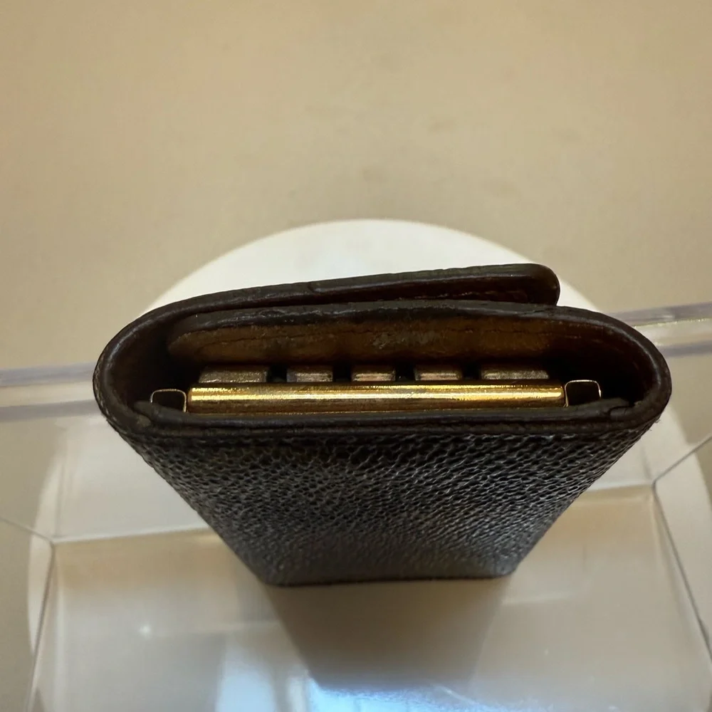 Louis Vuitton Monogram‎ Canvas 4 Key Holder Wallet 🗝️✨